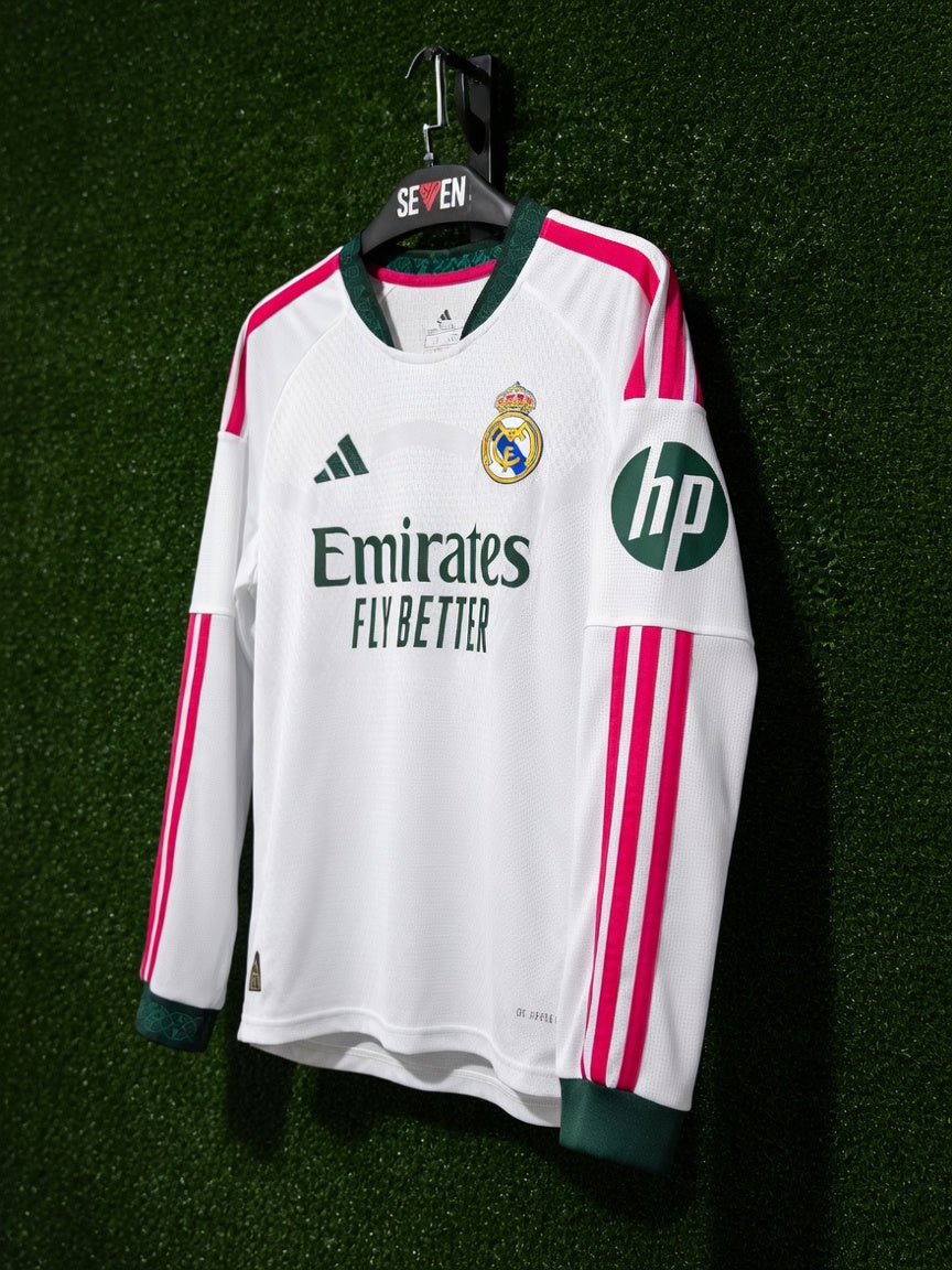 Real Madrid 26/27 -Embroidery logo WITH SLEEVES